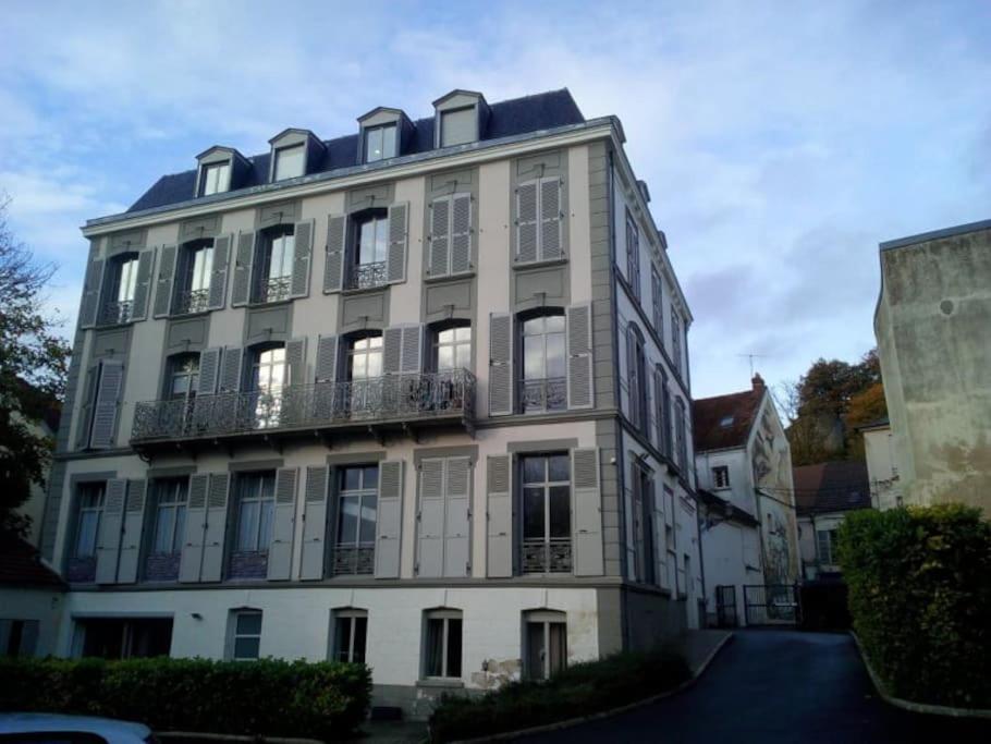 Bel Appart. / Residence De Standing / Plein Centre Château-Thierry Extérieur photo